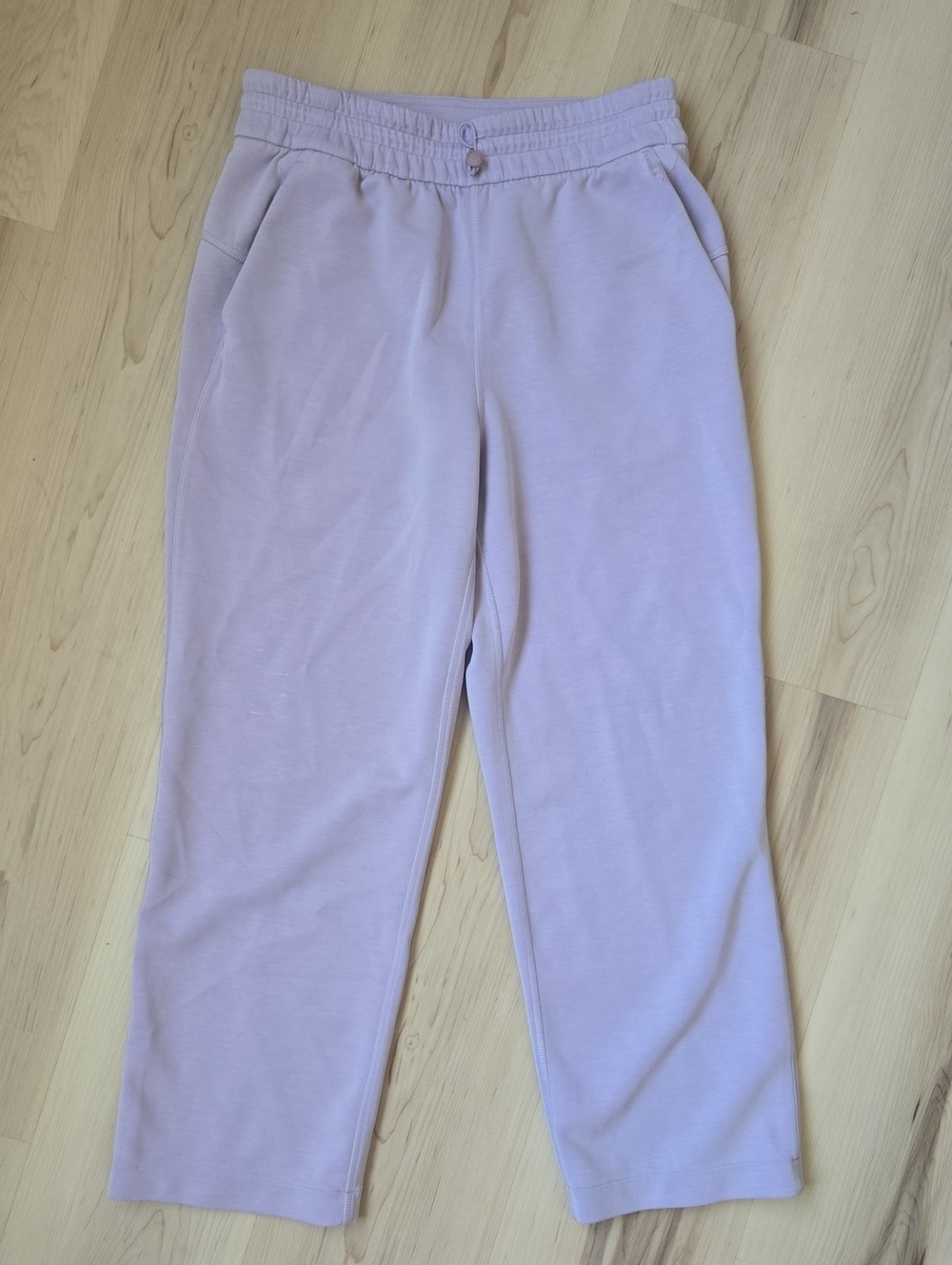 Lululemon Softstream Capri Pants, Lavender, Size 4